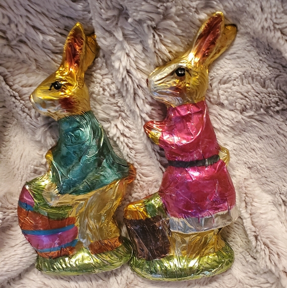 The Unbranded Brand Other - EASTER FAUX FOIL CHOCOLATE BUNNY RABBIT COUPLE FIGURINE GIRL BOY DECOR 7"